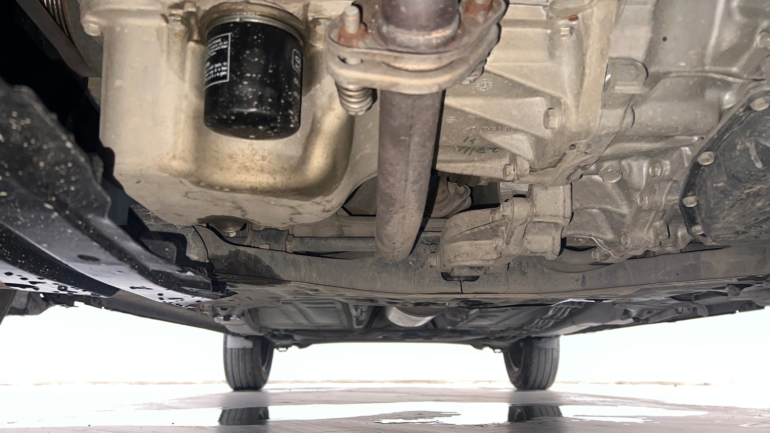 Used 2019 null Petrol Automatic extra FRONT LEFT UNDERBODY VIEW
