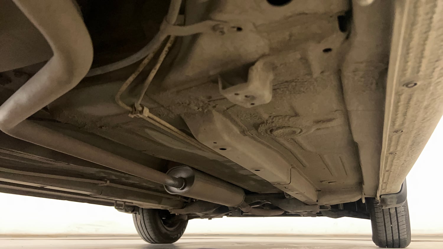 Used 2016 Maruti Suzuki Celerio VXi AMT Petrol Automatic extra REAR RIGHT UNDERBODY VIEW