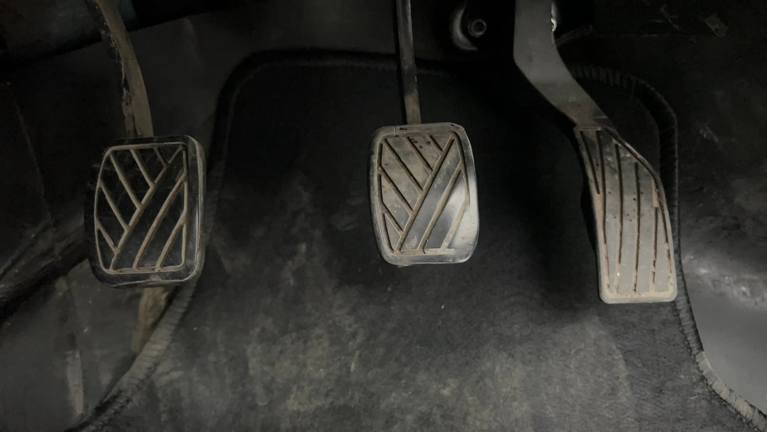 Used 2015 Maruti Suzuki Swift ZDi Diesel Manual interior PEDALS VIEW