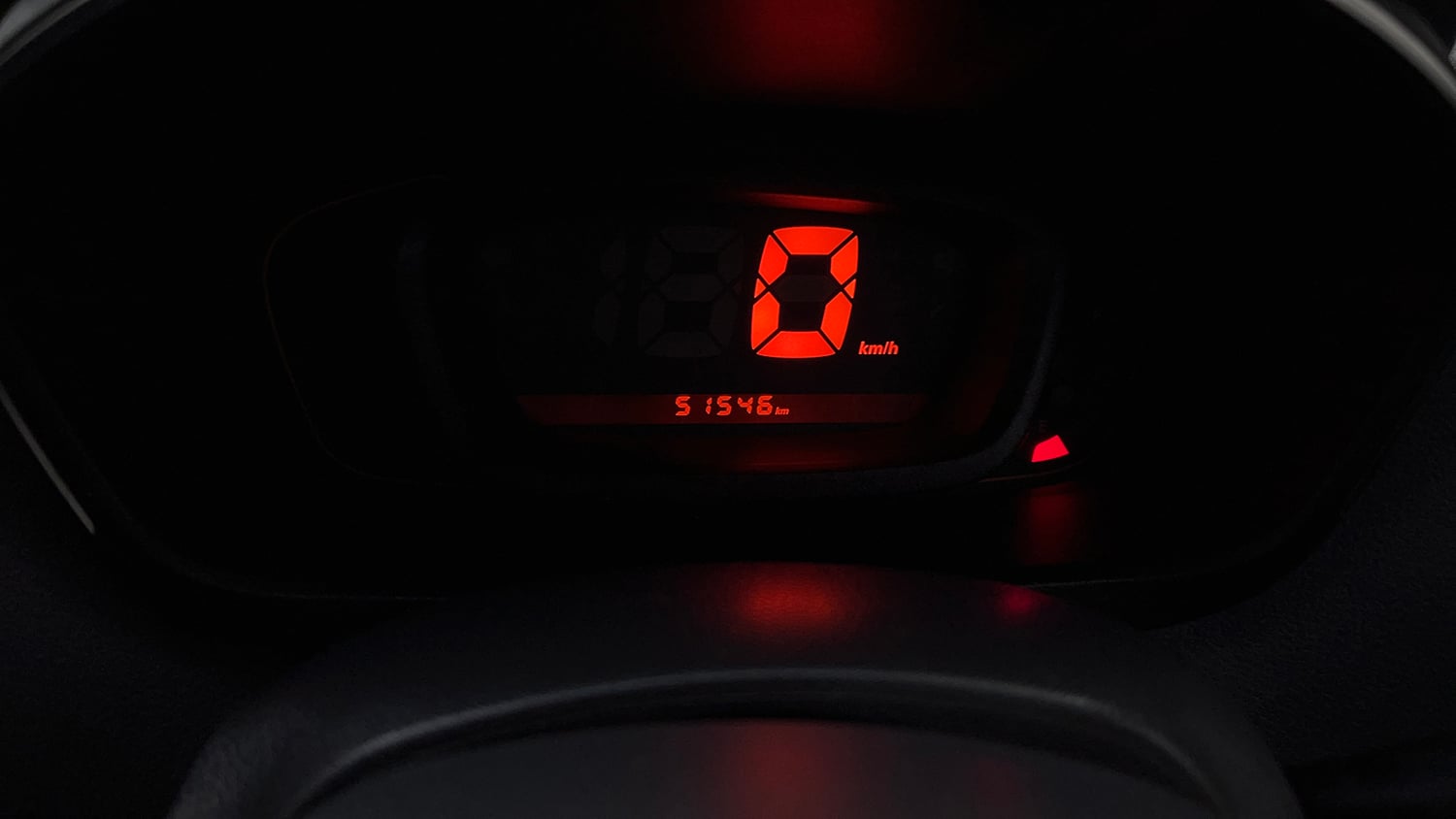 Used 2017 Renault Kwid 1.0 RXT Petrol Manual interior CLUSTERMETER VIEW