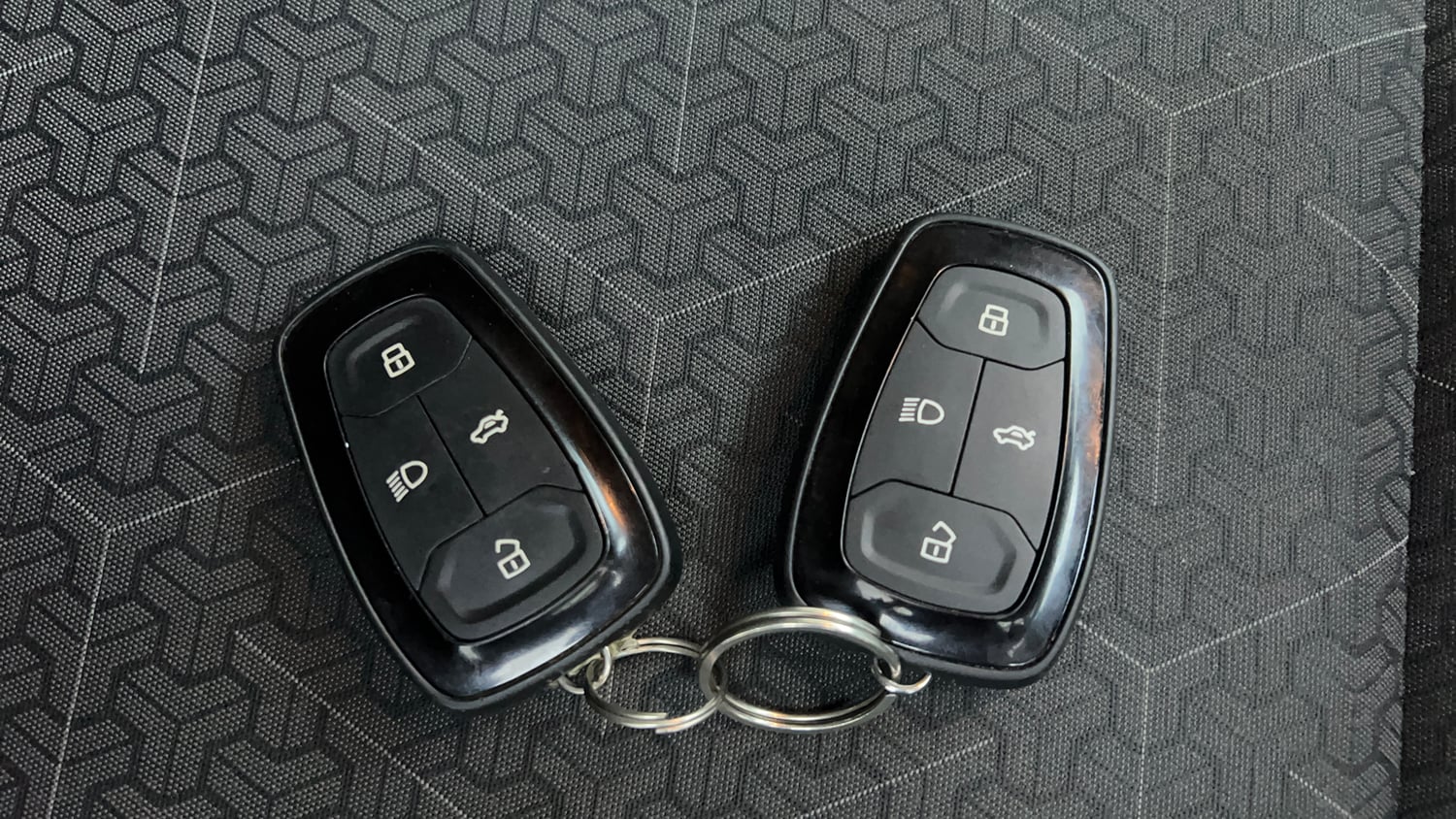 Used 2023 Tata Punch Creative Dual Tone AMT Petrol Automatic extra CAR KEY VIEW