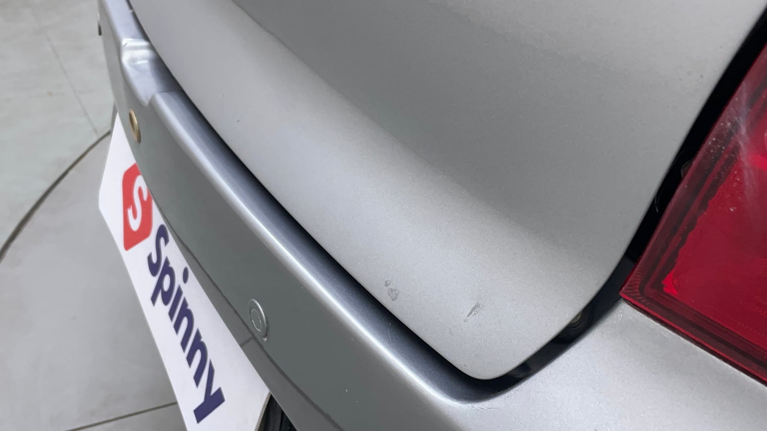 Used 2018 Maruti Suzuki Baleno Zeta 1.2 AT Petrol Automatic dents MINOR SCRATCH