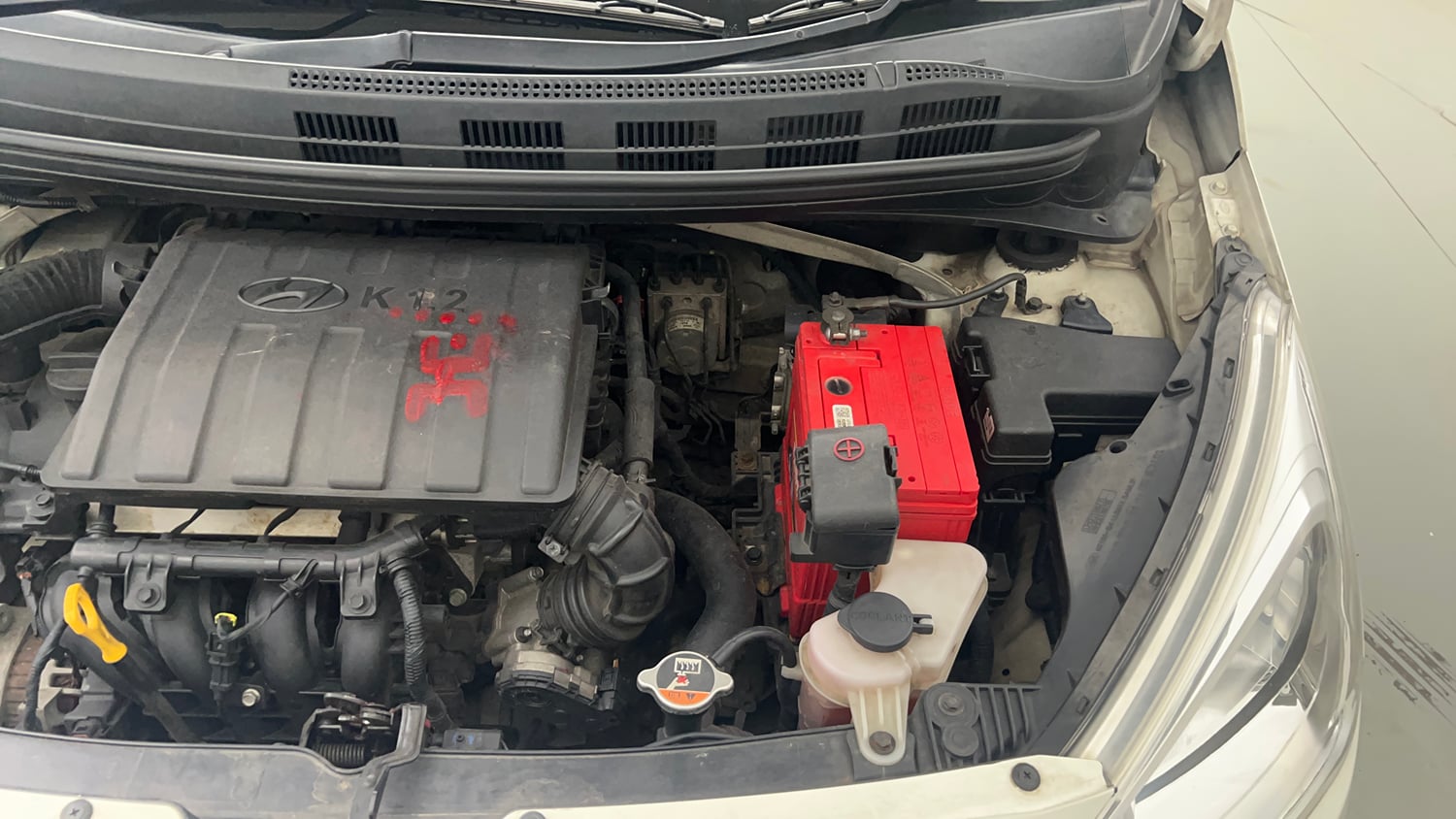 Used 2014 Hyundai Grand i10 Asta 1.2 Kappa VTVT (O) Petrol Manual engine ENGINE LEFT SIDE VIEW