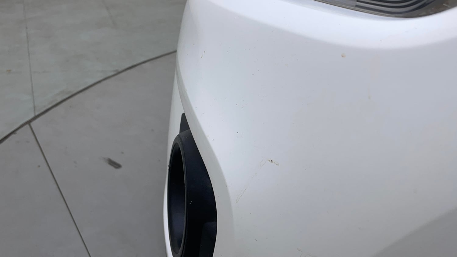 Used 2015 Renault Kwid RXT Petrol Manual dents MINOR SCRATCH