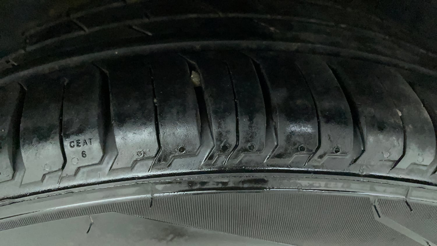 Used 2025 Hyundai Grand i10 Nios Sportz (O) 1.2 Kappa VTVT Petrol Manual tyres RIGHT REAR TYRE TREAD VIEW
