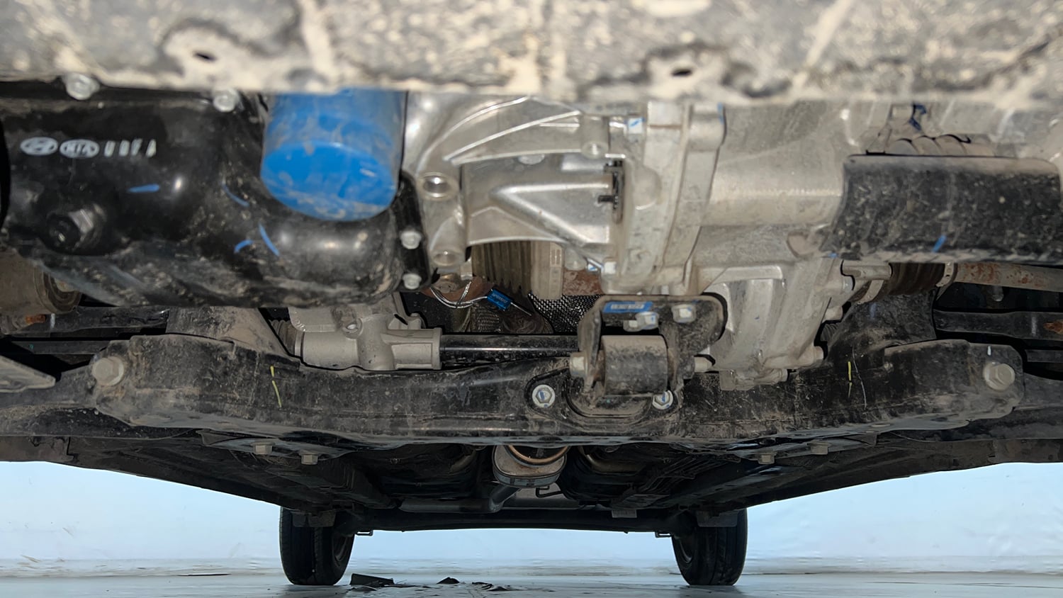 Used 2025 Hyundai Exter S Plus 1.2 AMT Petrol Automatic extra FRONT LEFT UNDERBODY VIEW
