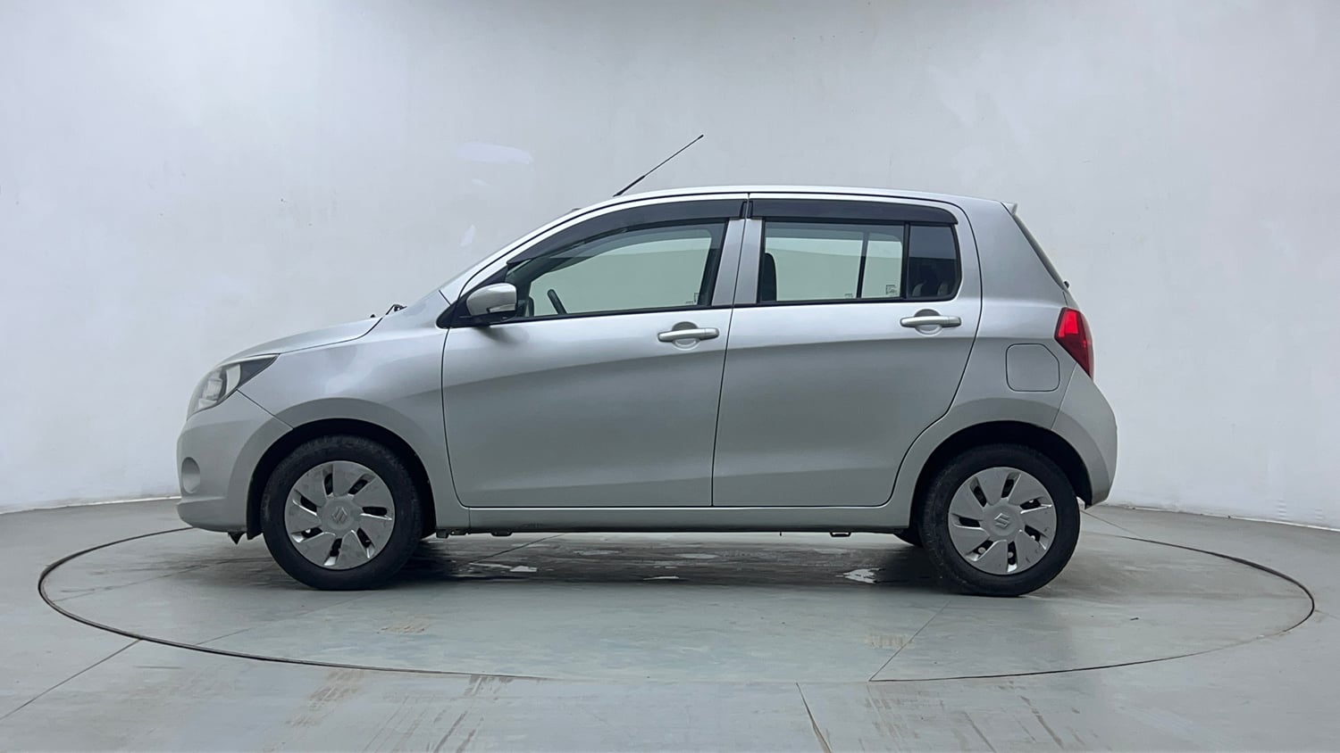 Used 2016 Maruti Suzuki Celerio ZXi AMT Petrol Automatic exterior LEFT SIDE VIEW