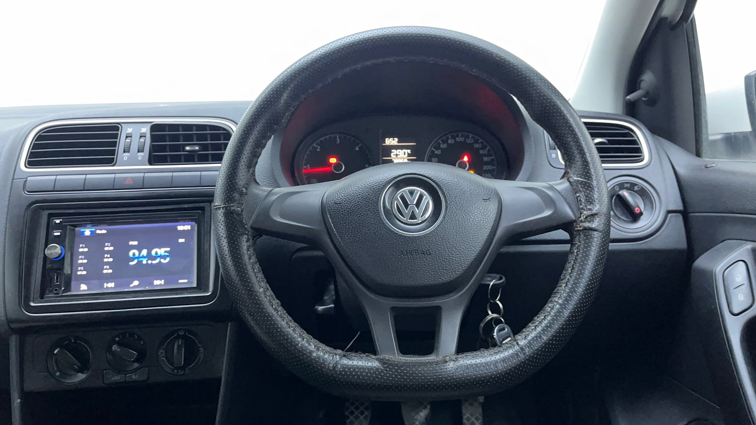 Used 2020 Volkswagen Ameo Trendline 1.5L (D) Diesel Manual interior STEERING VIEW