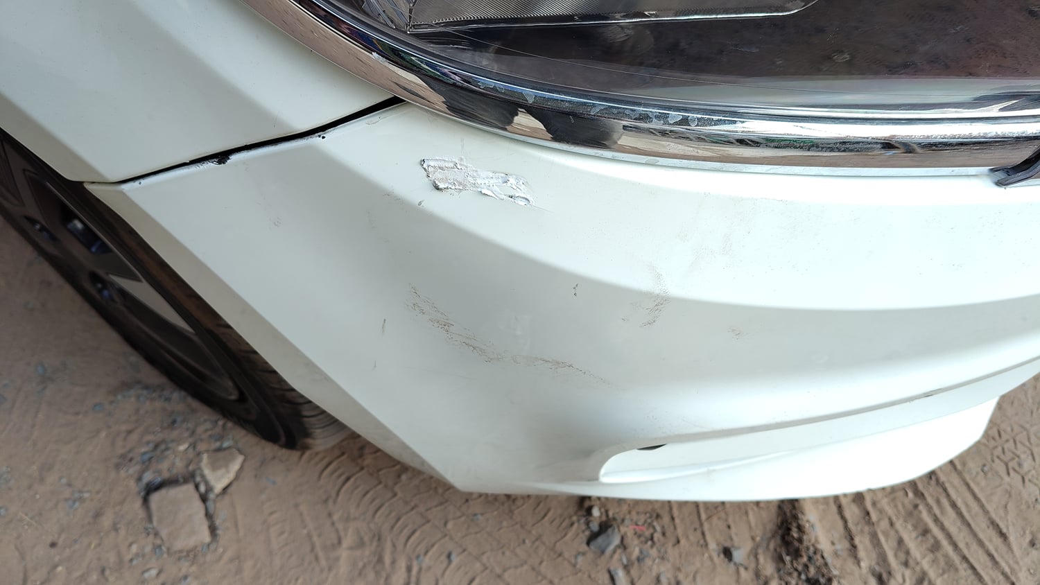 Used 2025 Tata Tiago XT Petrol Manual dents MINOR SCRATCH