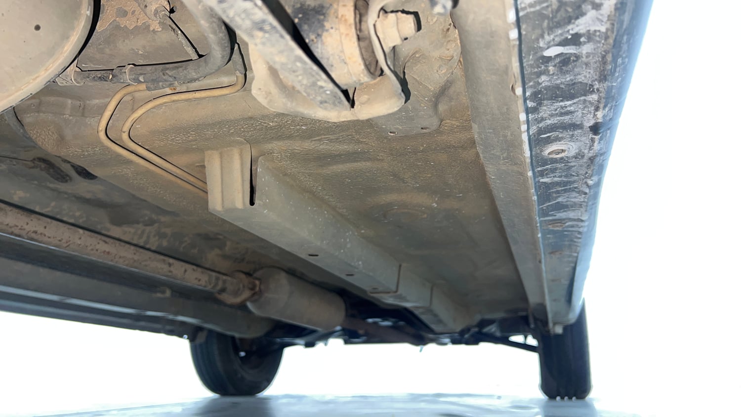 Used 2016 Maruti Suzuki Wagon R 1.0 VXI AMT Petrol Automatic extra REAR RIGHT UNDERBODY VIEW