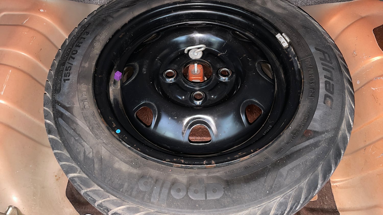 Used 2015 Maruti Suzuki Alto K10 VXi AMT Petrol Automatic tyres SPARE TYRE VIEW