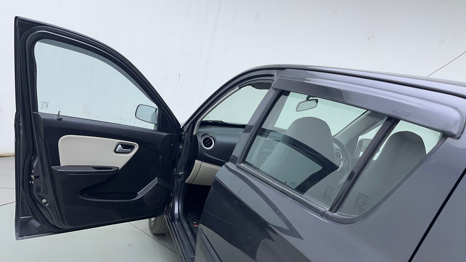 Used 2020 Maruti Suzuki Alto 800 LXi Petrol Manual interior LEFT FRONT DOOR OPEN VIEW