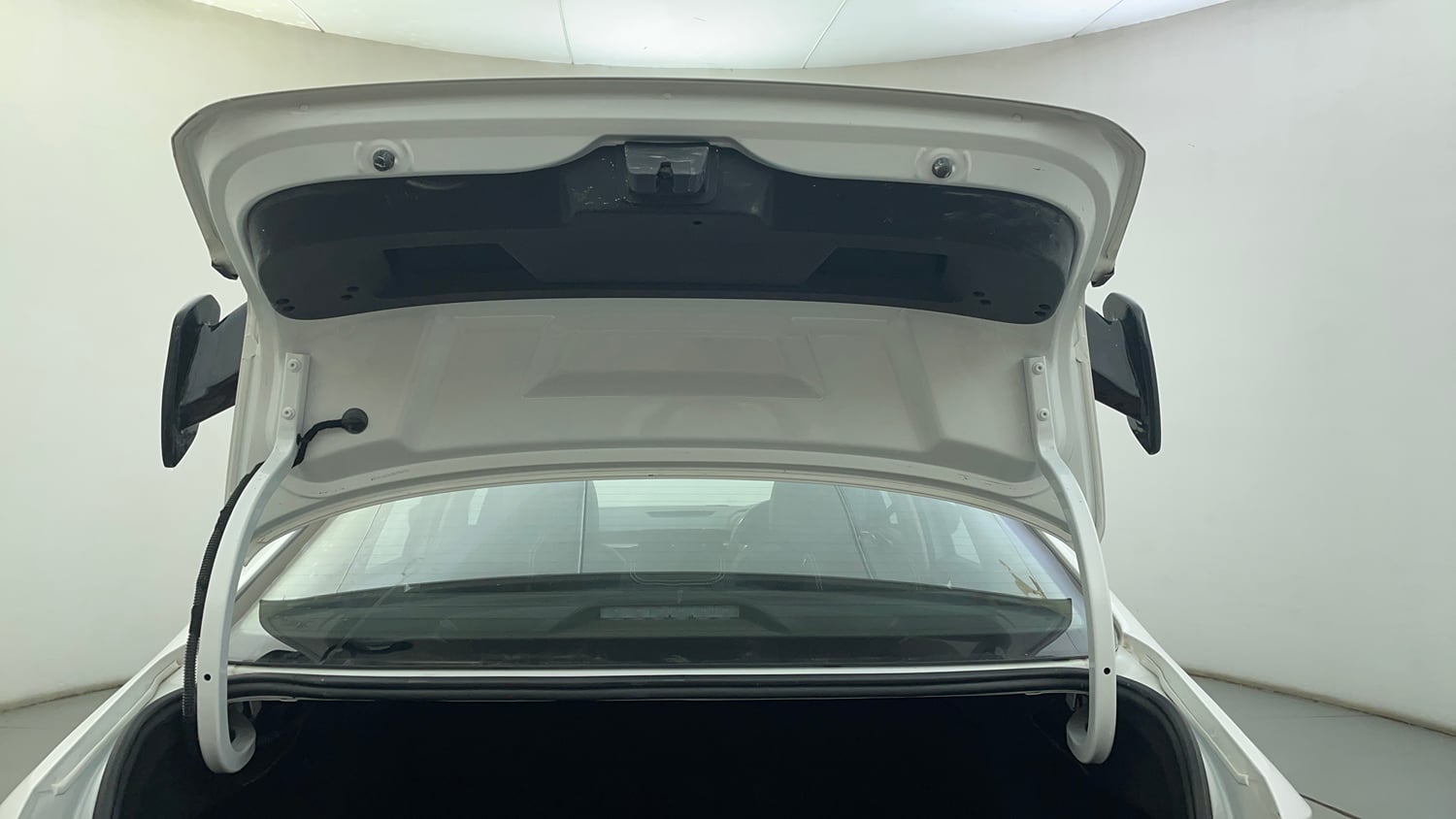 Used 2024 Skoda Slavia Ambition 1.0L TSI AT Petrol Automatic interior DICKY DOOR OPEN VIEW