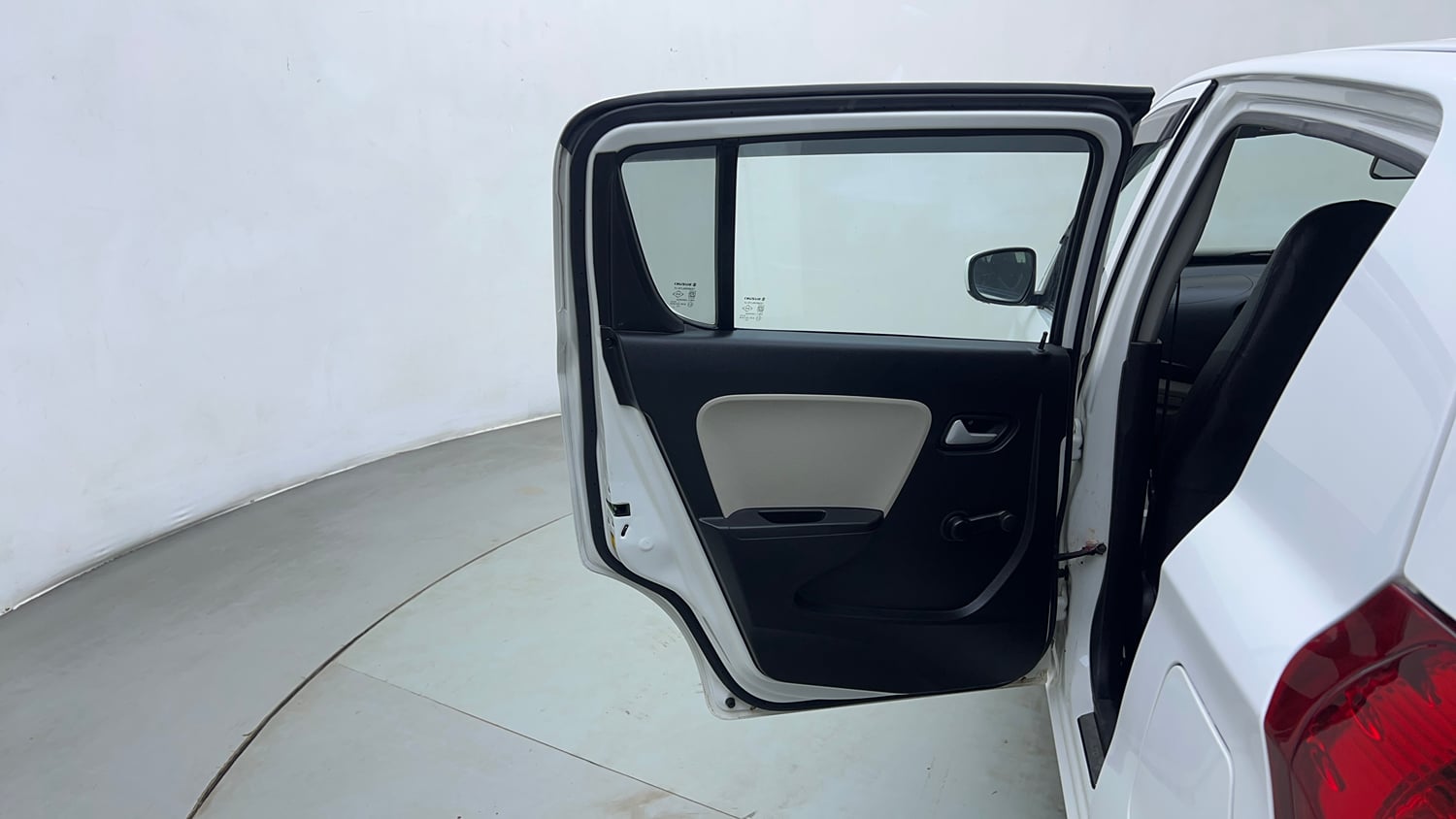 Used 2023 Maruti Suzuki Alto 800 VXi Petrol Manual interior LEFT REAR DOOR OPEN VIEW