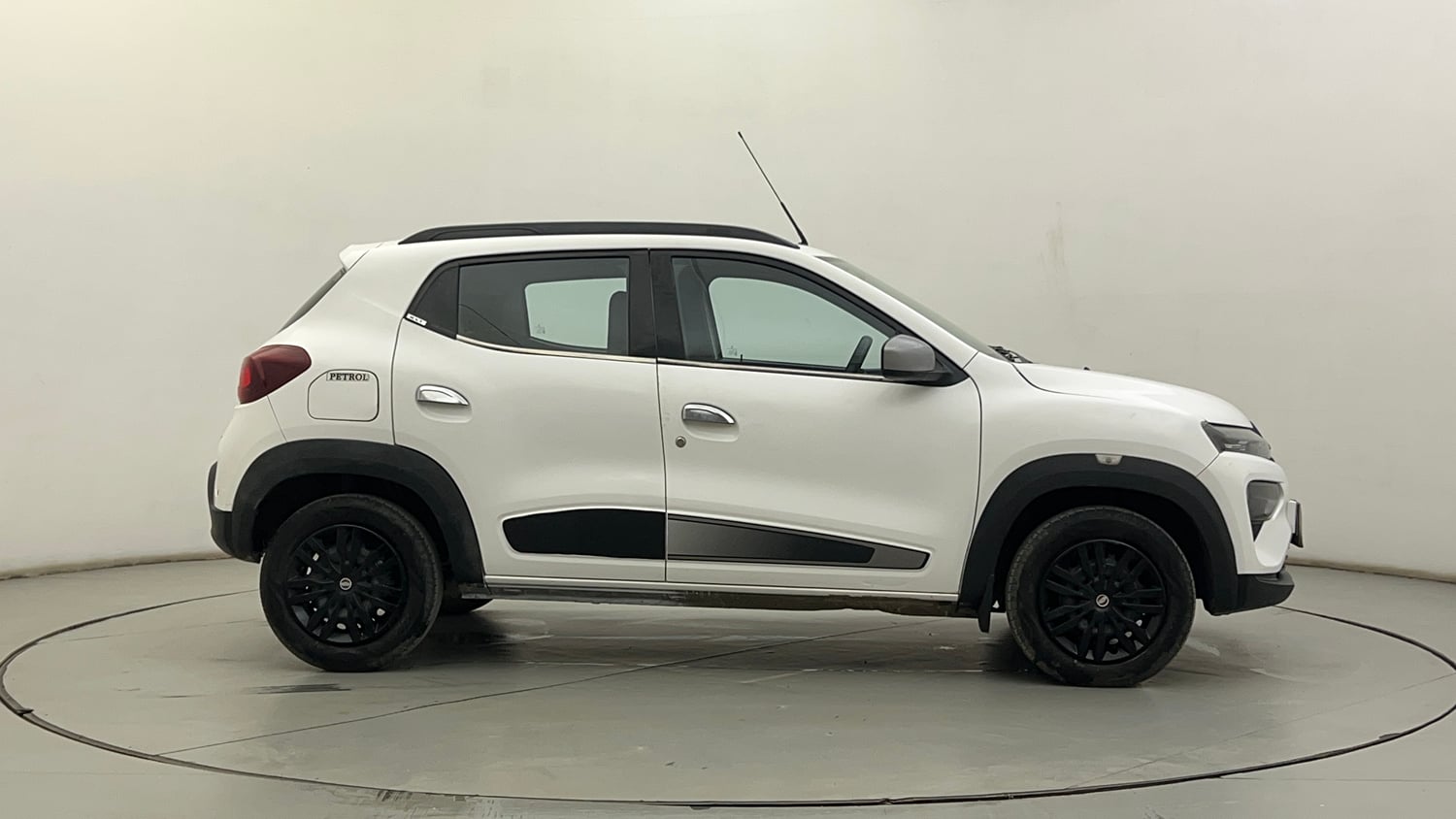 Used 2020 Renault Kwid 1.0 RXT AMT Opt Petrol Automatic exterior RIGHT SIDE VIEW
