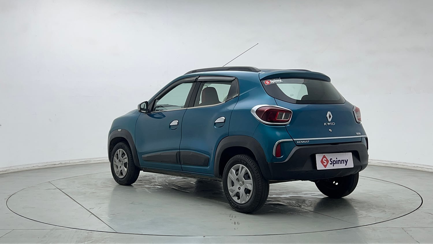 Used 2021 Renault Kwid RXT 1.0 AMT Opt Petrol Automatic exterior LEFT REAR CORNER VIEW