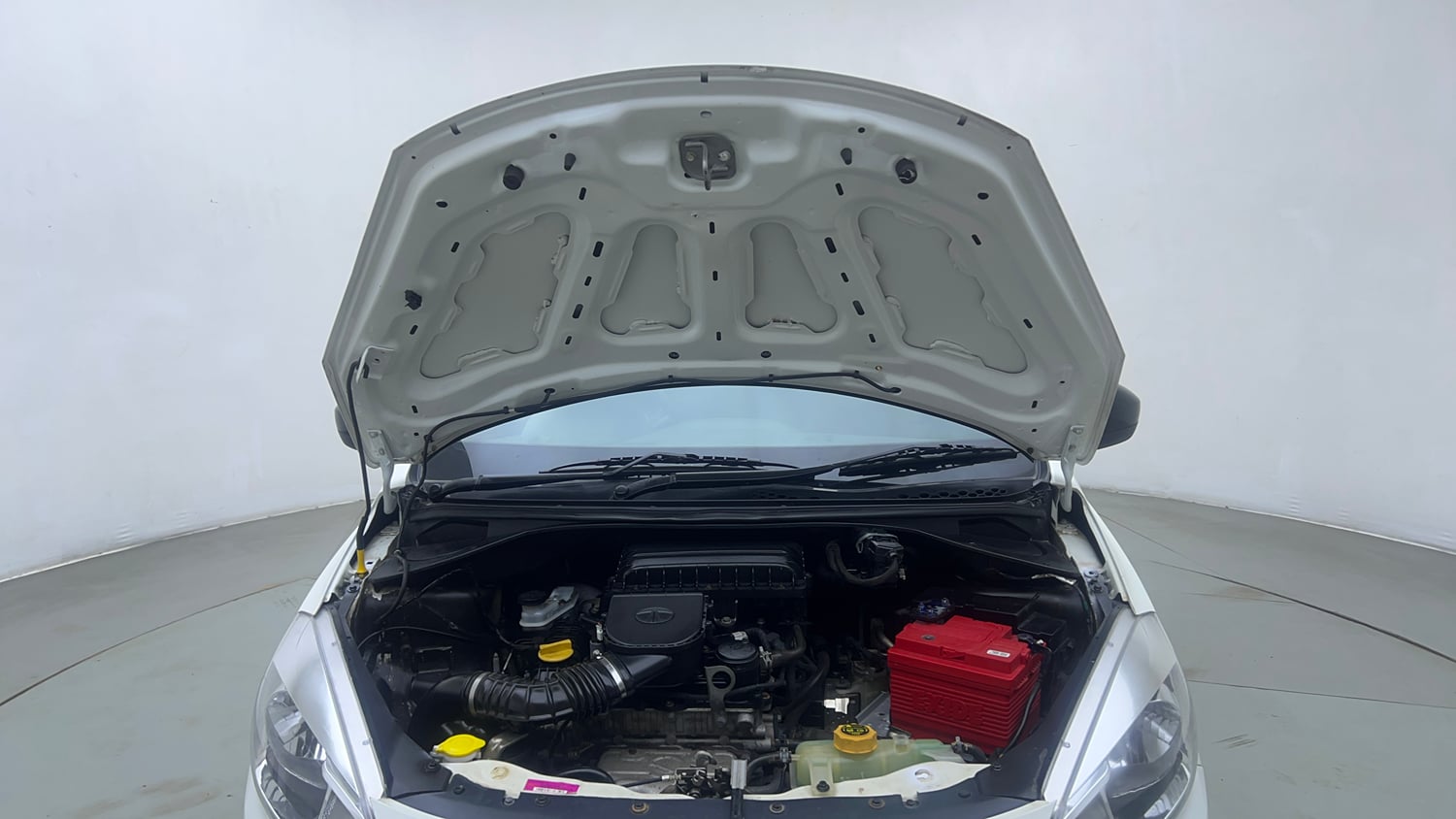 Used 2019 Tata Tiago Revotron XTA Petrol Automatic engine ENGINE & BONNET OPEN FRONT VIEW