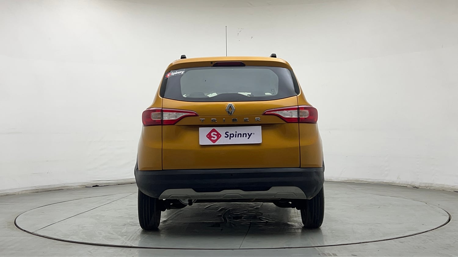 Used 2022 Renault Triber RXT Petrol Manual exterior BACK VIEW