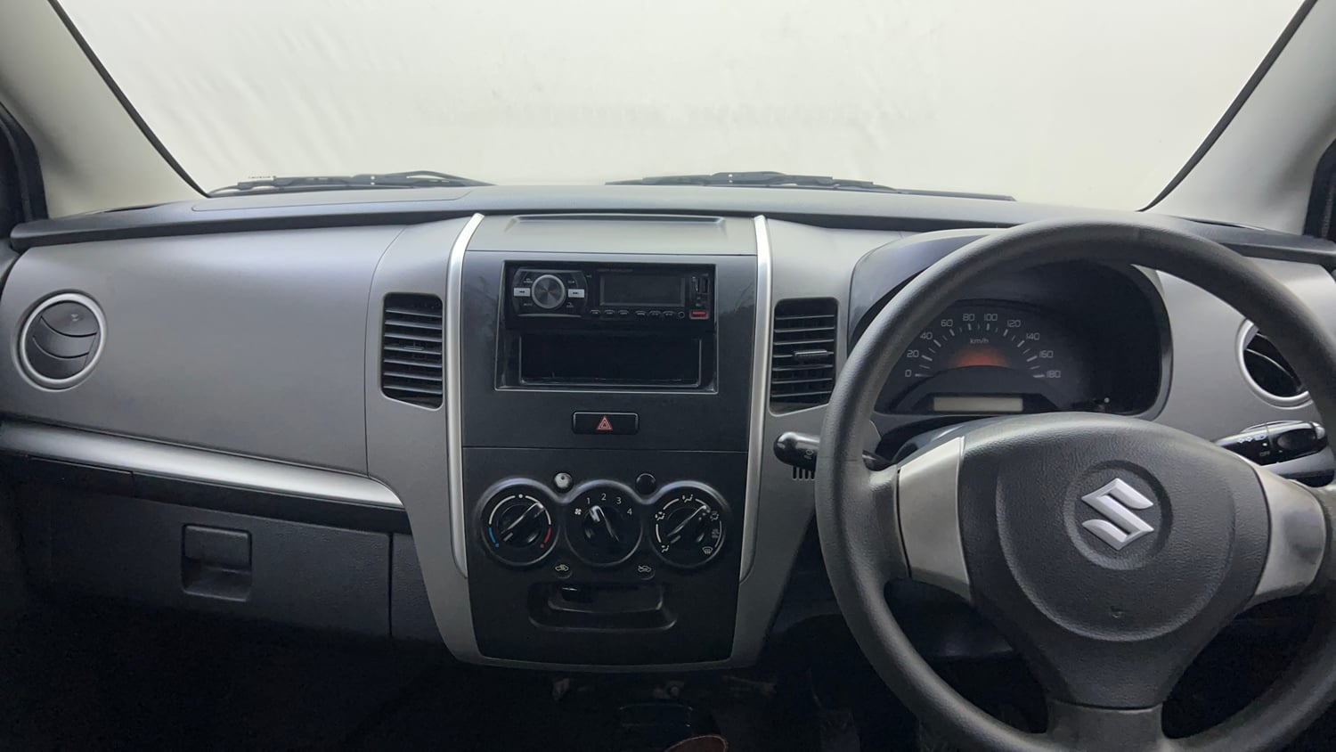 Used 2012 Maruti Suzuki Wagon R LXi Petrol Manual interior MUSIC SYSTEM & AC CONTROL VIEW