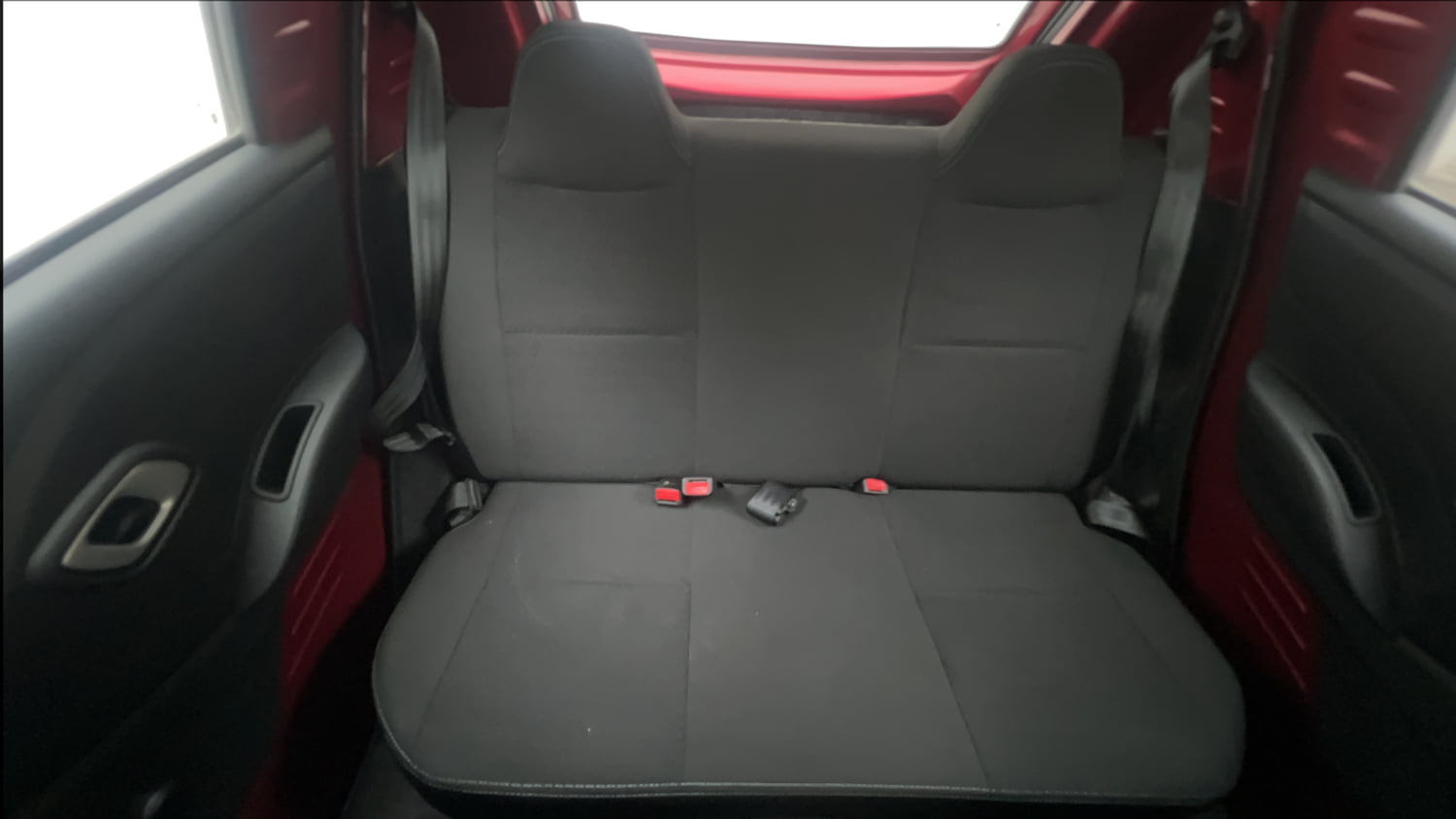 Used 2018 Datsun Redi-GO T(O) 1.0 AMT Petrol Automatic interior REAR SEAT CONDITION VIEW