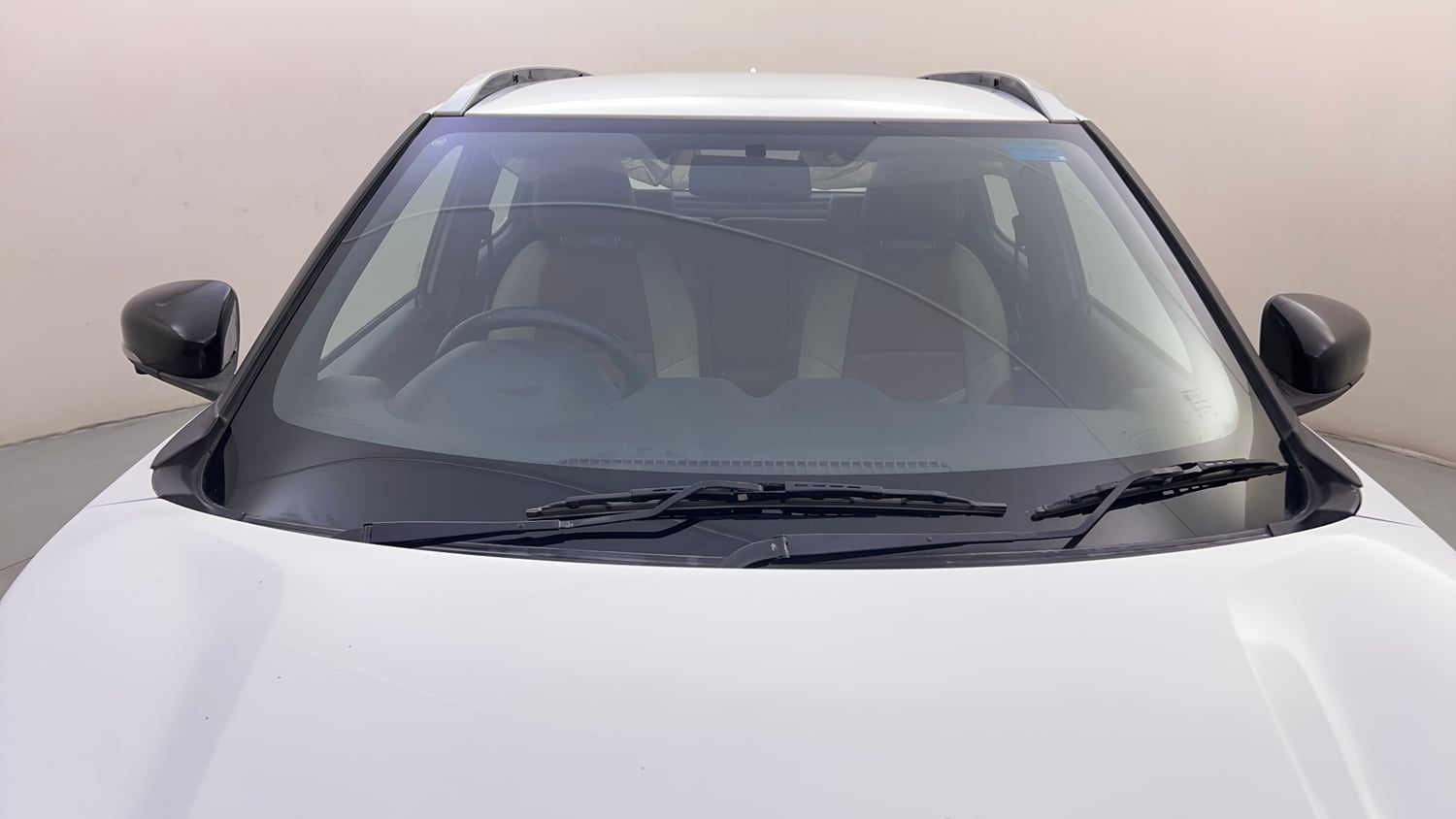 Used 2022 Nissan Magnite XV Premium Turbo Petrol Manual exterior FRONT WINDSHIELD VIEW