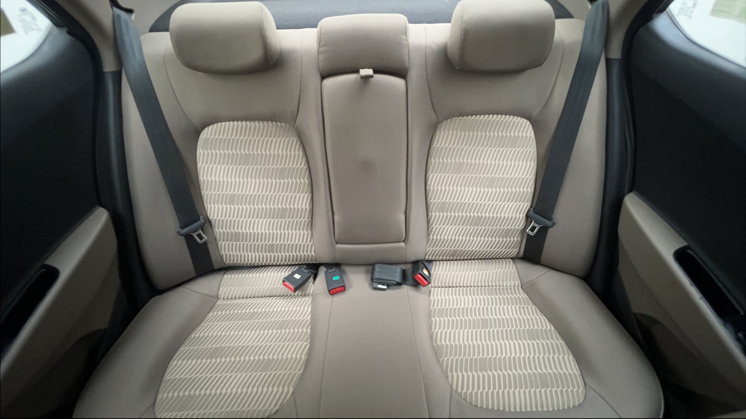 Used 2017 Hyundai Xcent SX Petrol Manual interior REAR SEAT CONDITION VIEW
