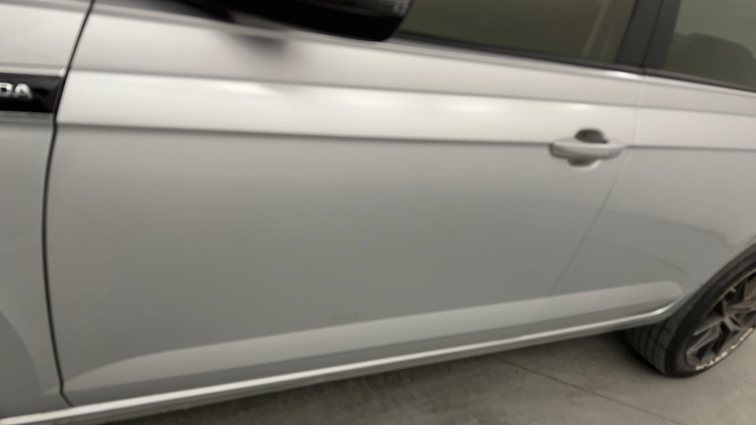 Used 2023 Skoda Slavia Ambition 1.5L TSI MT Petrol Manual dents MINOR DENT