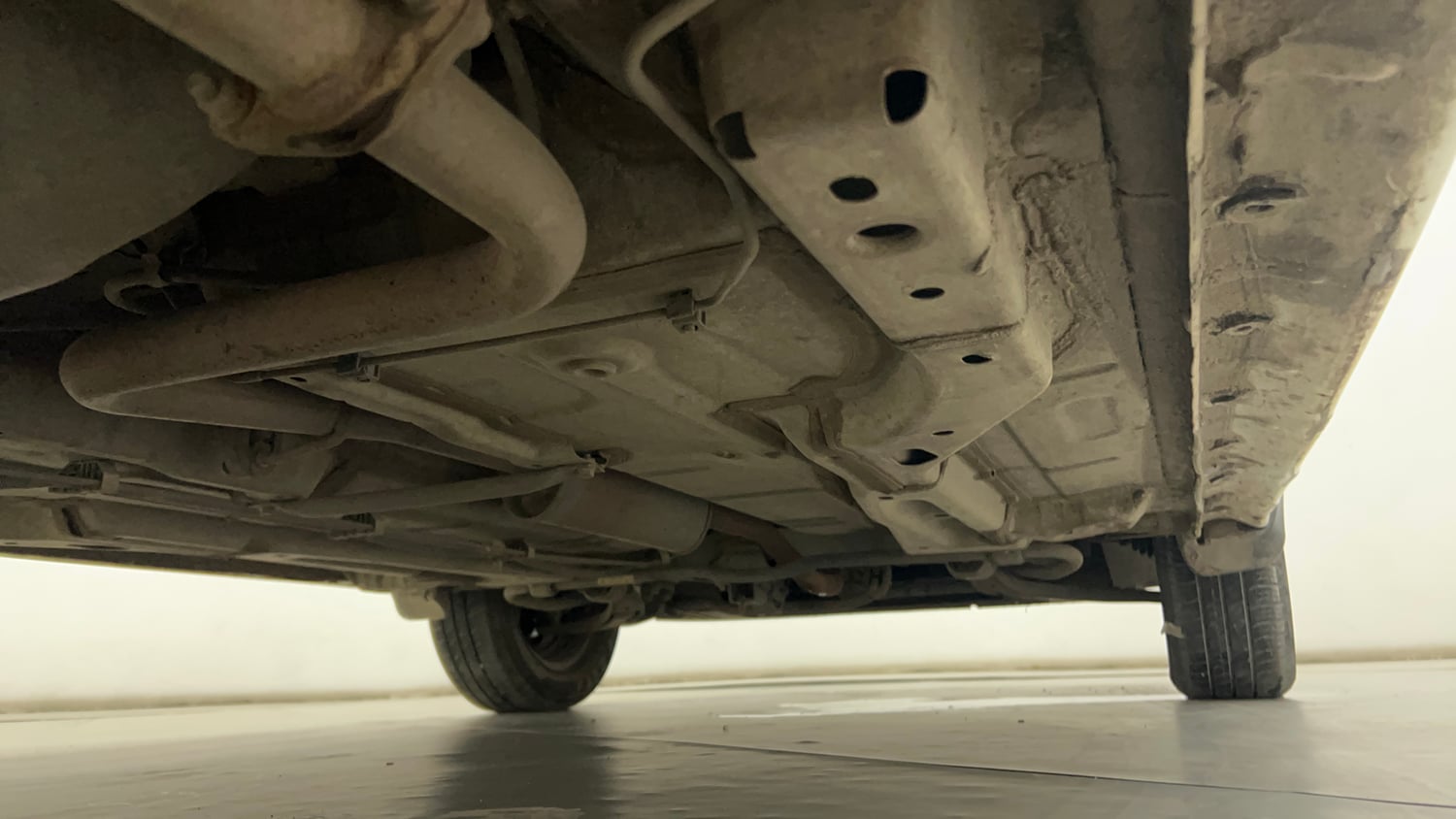 Used 2024 Tata Tiago XT CNG Cng Manual extra REAR RIGHT UNDERBODY VIEW