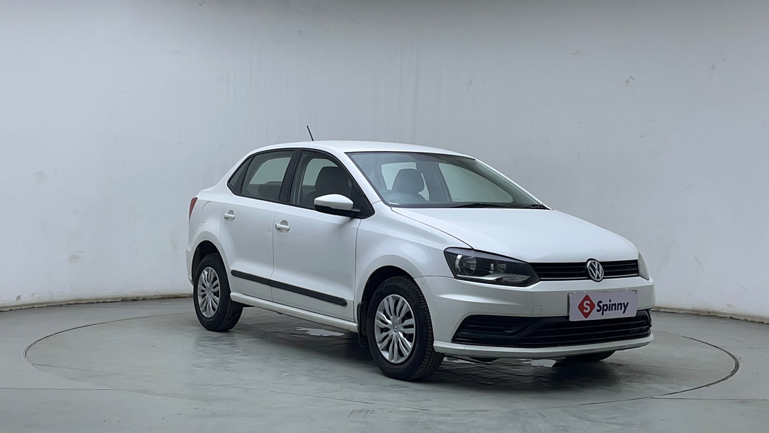 Used 2020 Volkswagen Ameo Trendline 1.5L (D) Diesel Manual exterior RIGHT FRONT CORNER VIEW