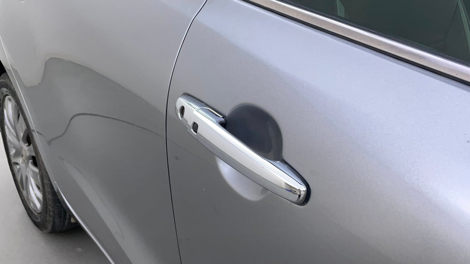 Used 2018 Maruti Suzuki Baleno Zeta 1.2 AT Petrol Automatic dents MINOR SCRATCH