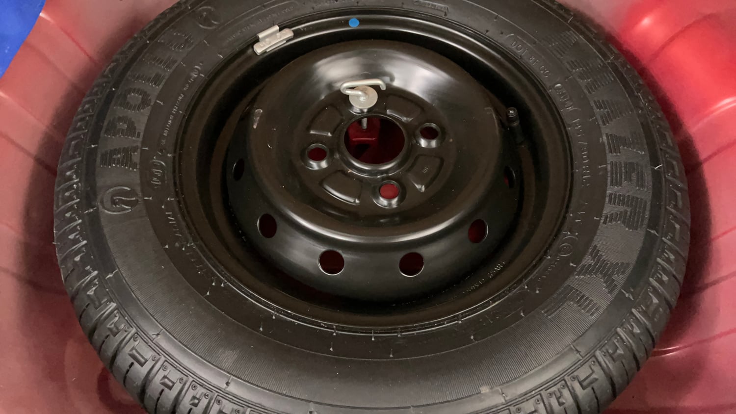 Used 2016 Maruti Suzuki Alto 800 VXi Petrol Manual tyres SPARE TYRE VIEW