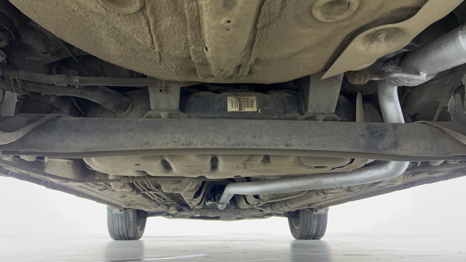 Used 2019 Hyundai Venue SX Plus 1.0 Turbo DCT Petrol Automatic extra REAR UNDERBODY VIEW (TAKEN FROM REAR)