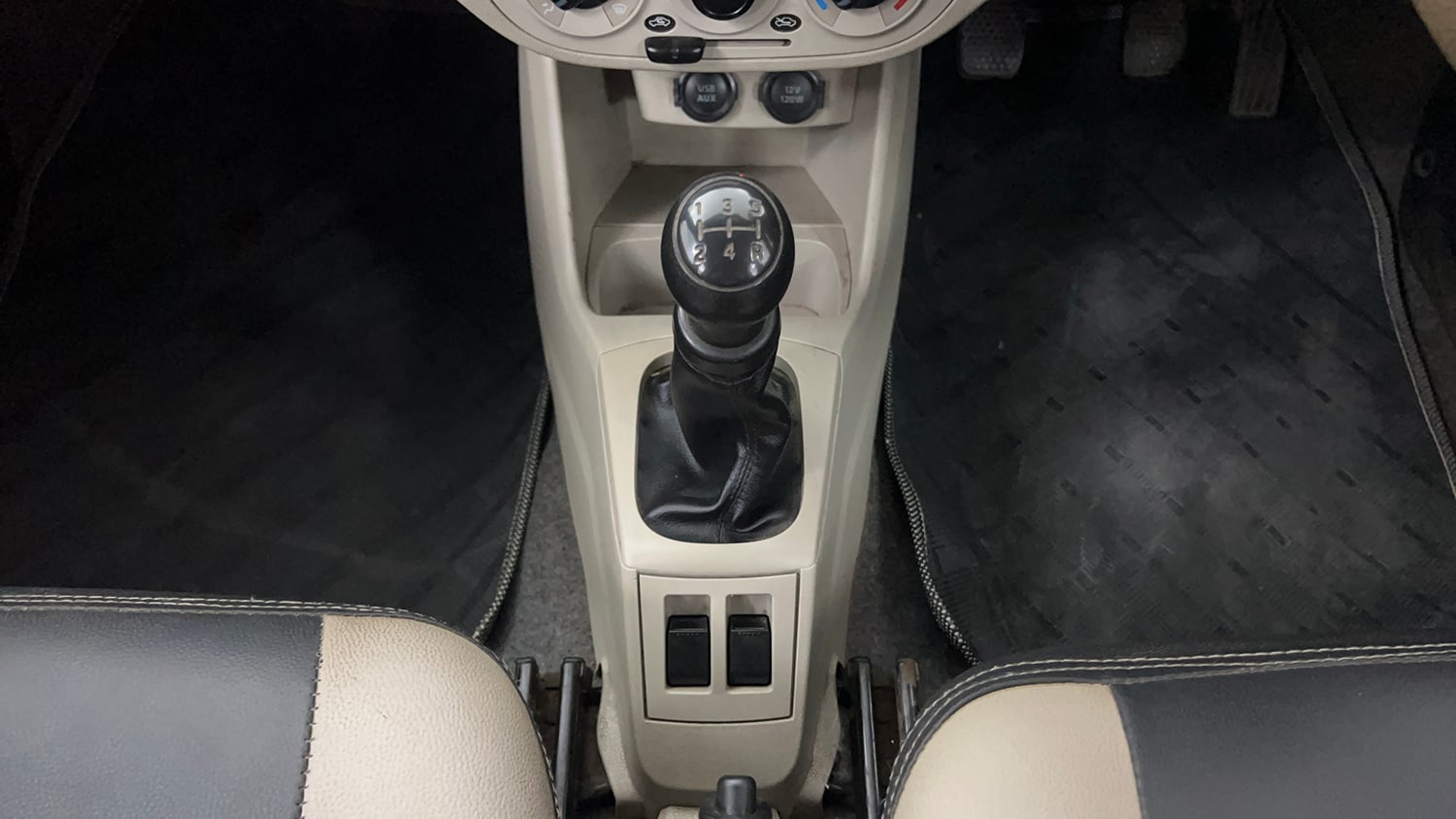 Used 2020 Maruti Suzuki Alto 800 Vxi Plus Petrol Manual interior GEAR  KNOB VIEW