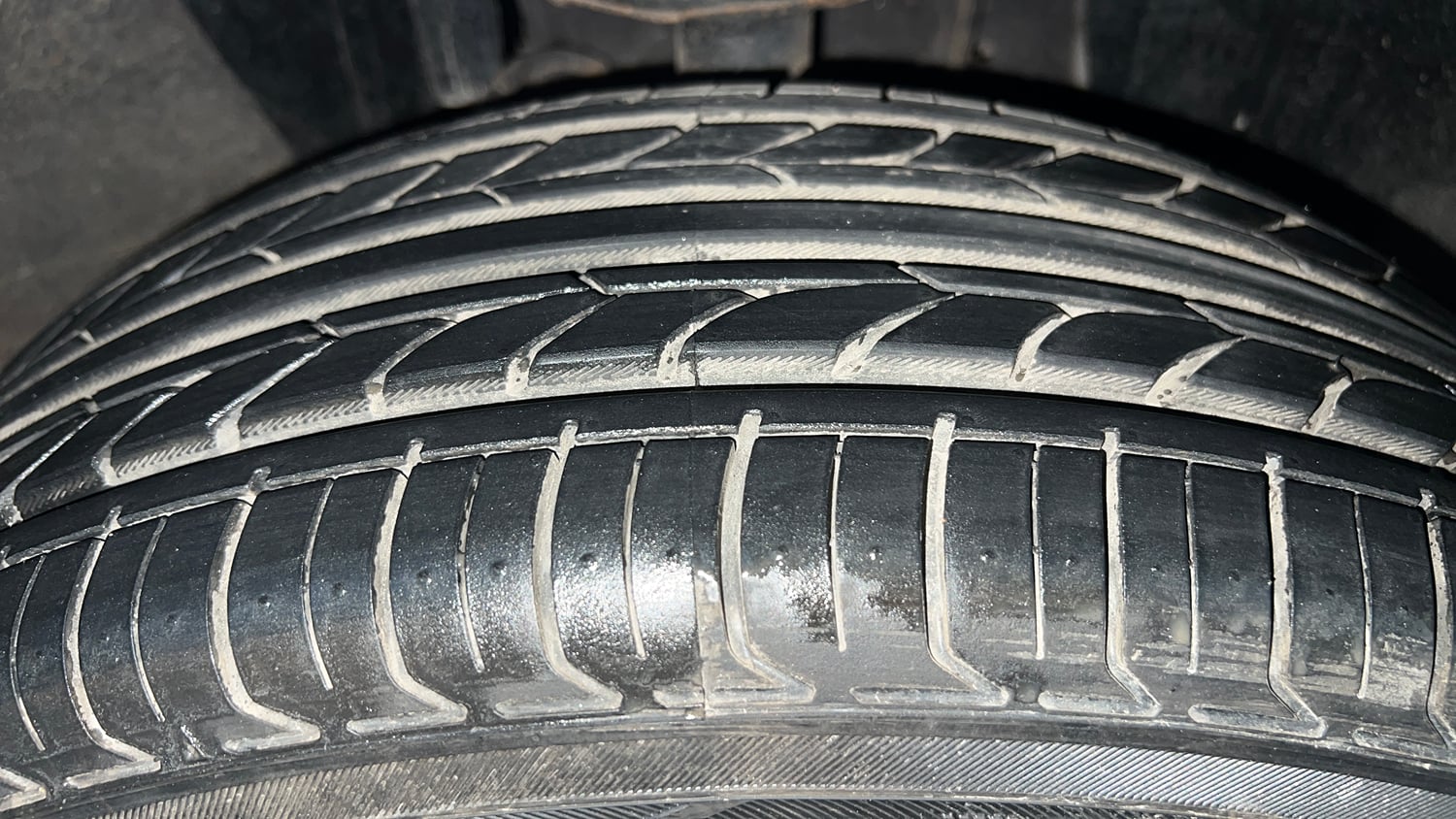 Used 2021 Renault Kiger RXZ MT Petrol Manual tyres RIGHT FRONT TYRE TREAD VIEW