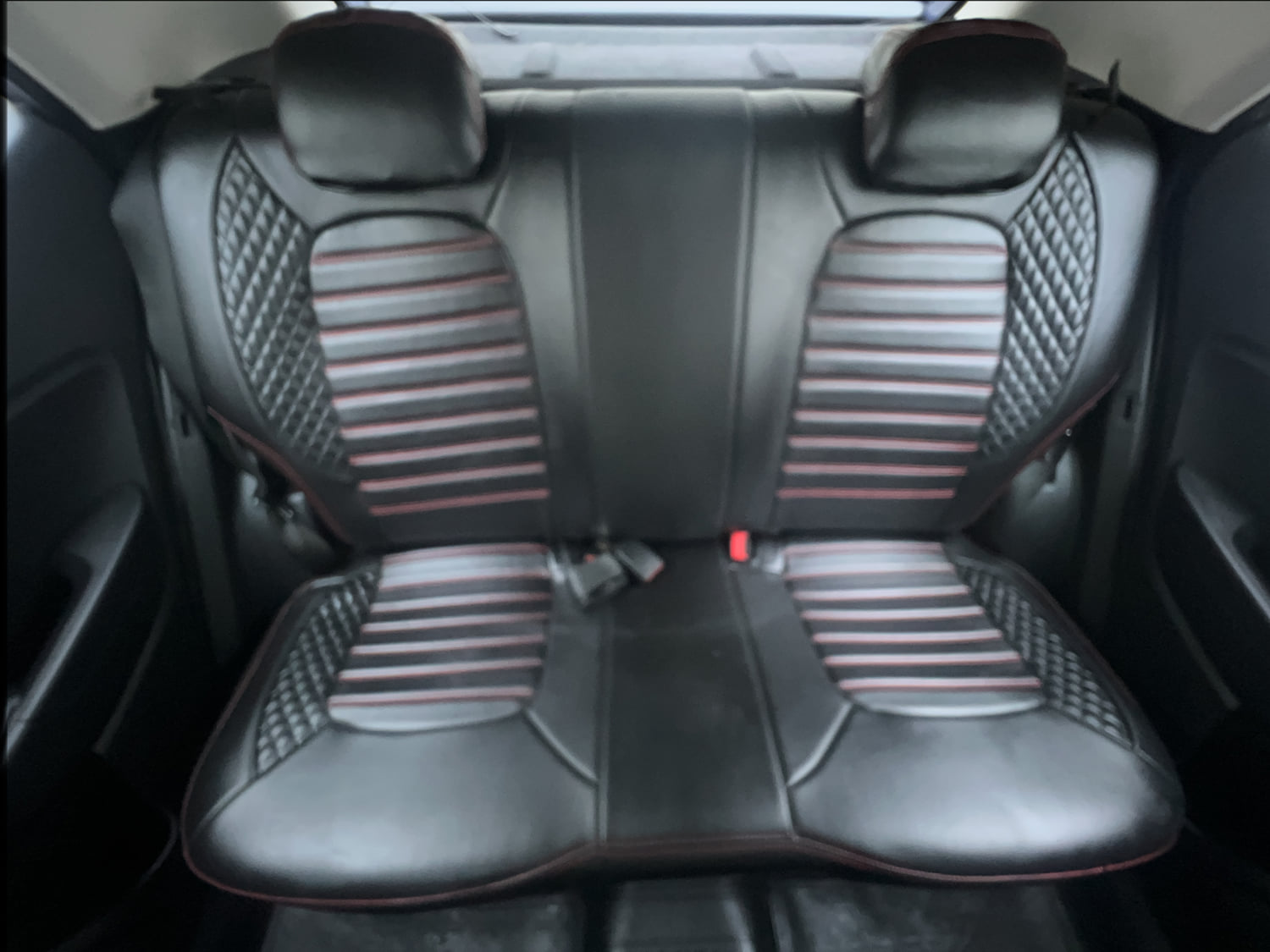 Used 2019 Hyundai Venue SX Plus 1.0 Turbo DCT Petrol Automatic interior REAR SEAT CONDITION VIEW