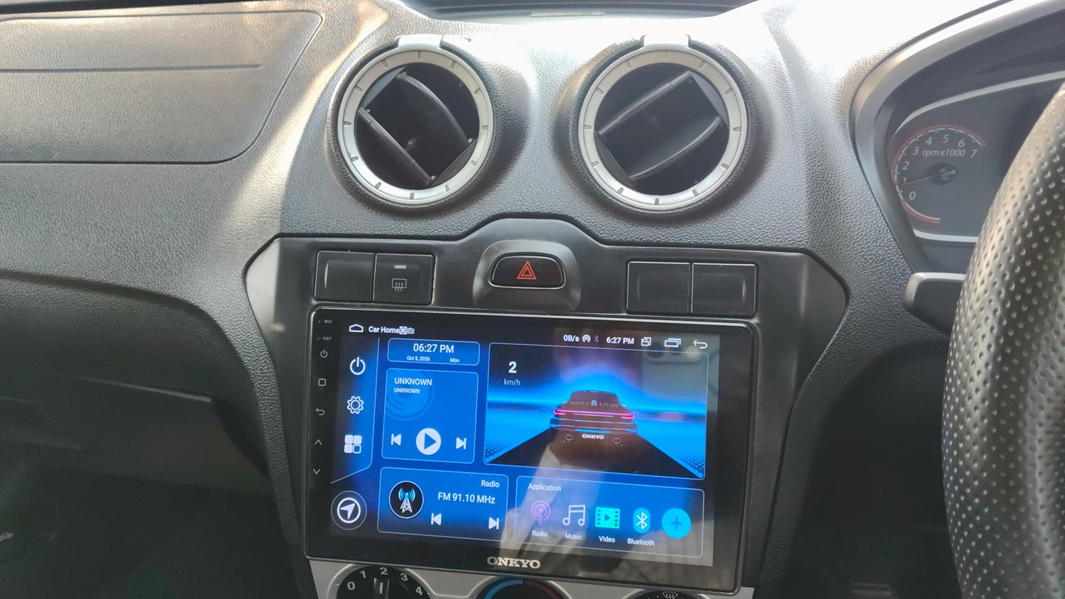 Used 2012 Ford Figo Duratorq Diesel Titanium 1.4 Diesel Manual top_features Integrated (in-dash) music system