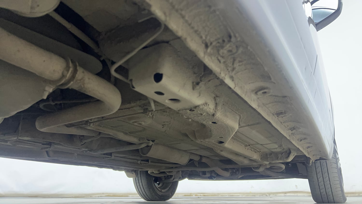 Used 2019 Tata Tiago Revotron XZA Petrol Automatic extra REAR RIGHT UNDERBODY VIEW
