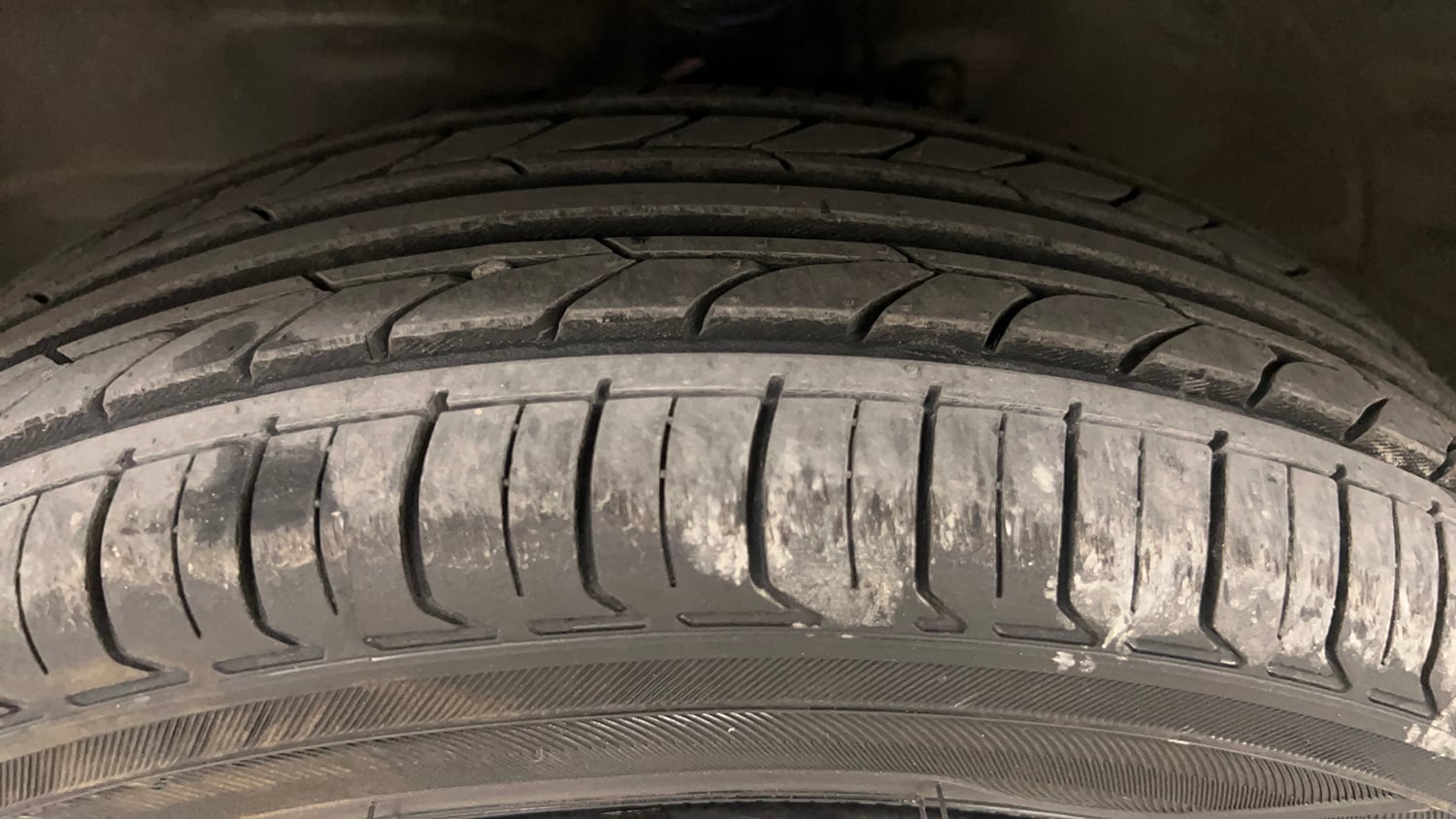 Used 2017 Maruti Suzuki Wagon R VXI Petrol Manual tyres LEFT FRONT TYRE TREAD VIEW