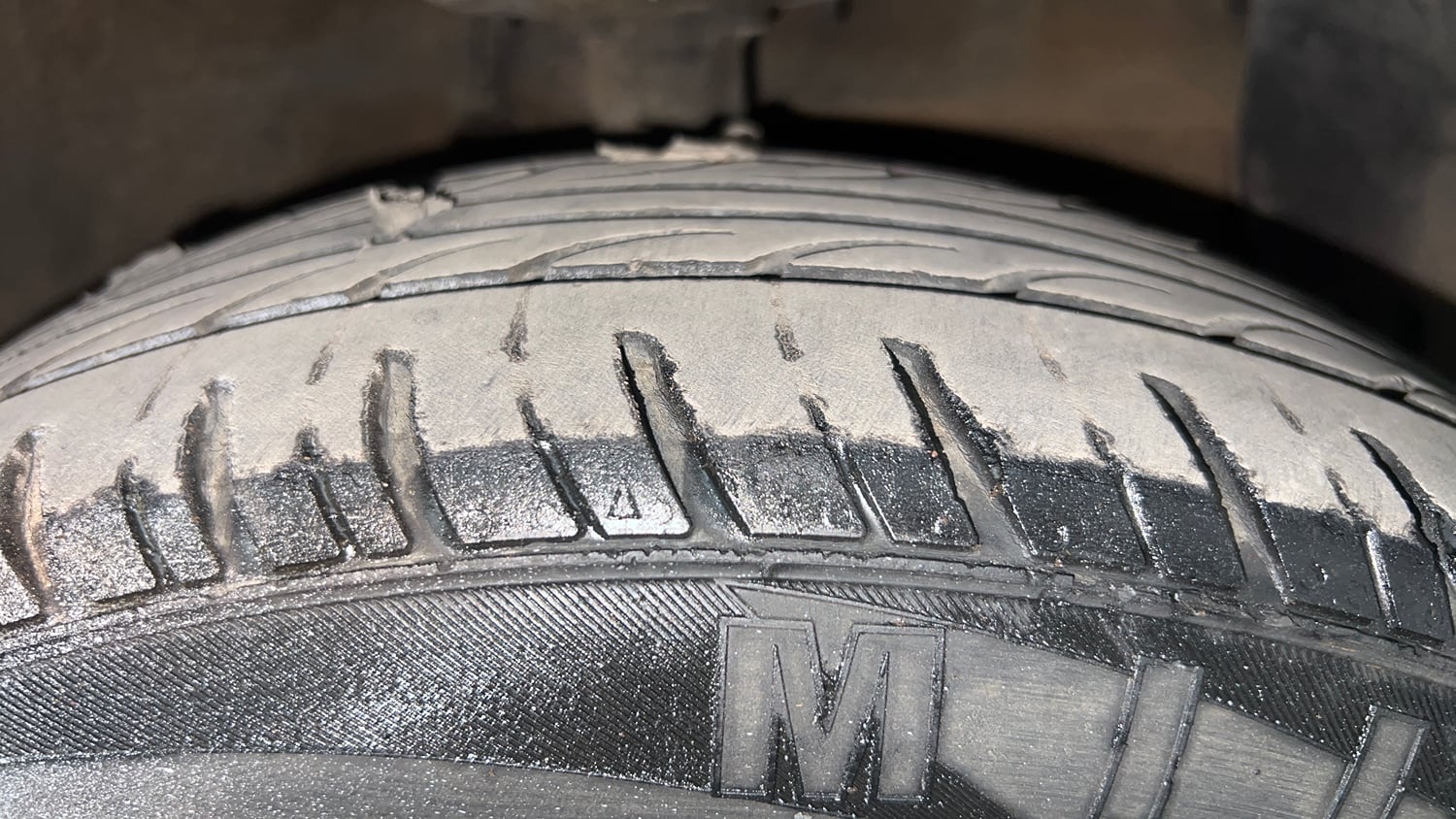 Used 2014 Hyundai Xcent SX 1.2 (O) Petrol Manual tyres RIGHT FRONT TYRE TREAD VIEW