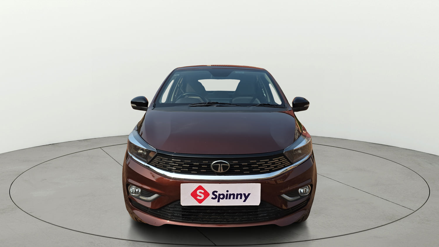 Used 2025 Tata Tigor XZA Plus iCNG Cng Automatic exterior FRONT VIEW