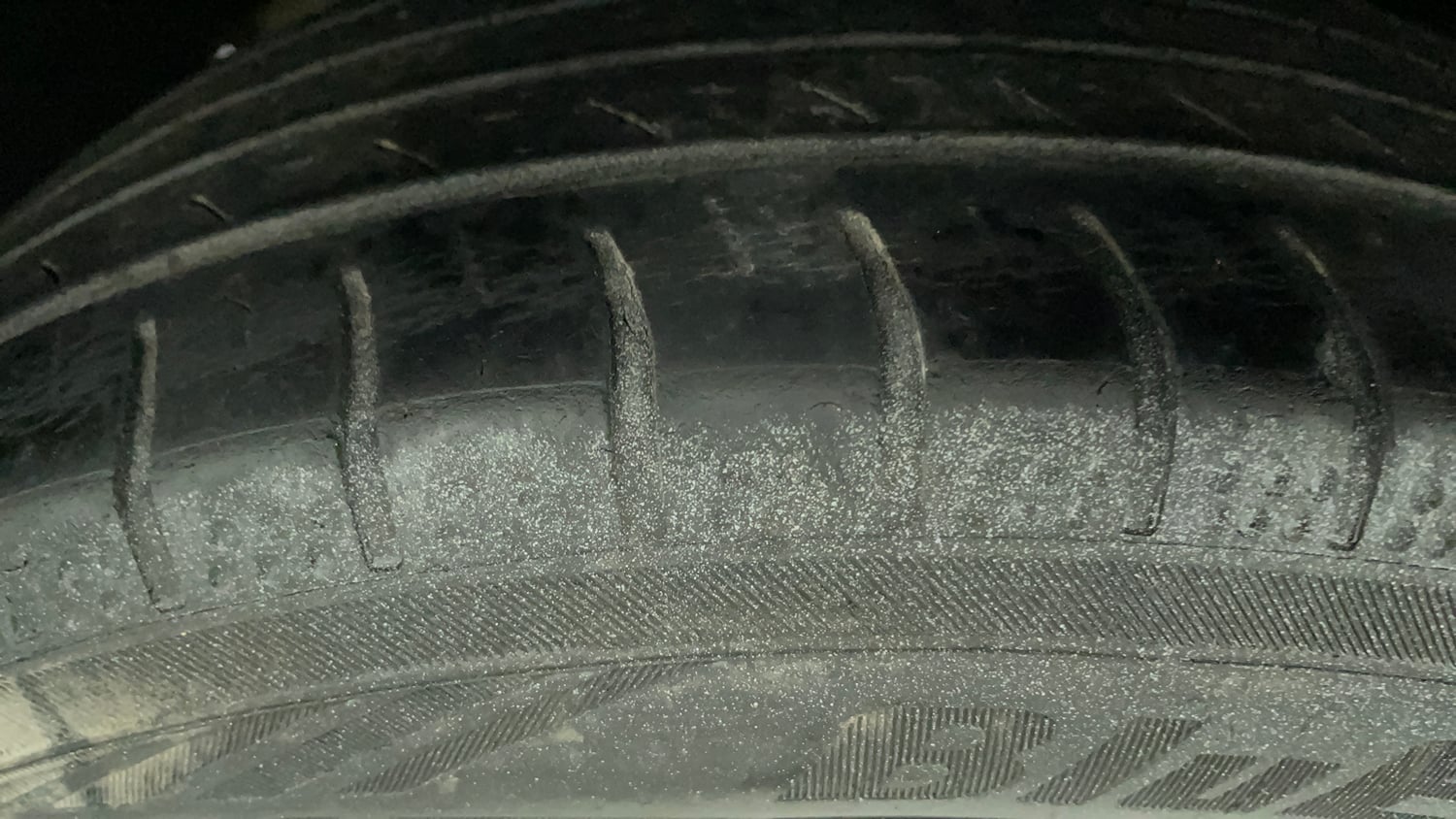 Used 2019 Tata Tigor Revotron XZA Petrol Automatic tyres LEFT FRONT TYRE TREAD VIEW