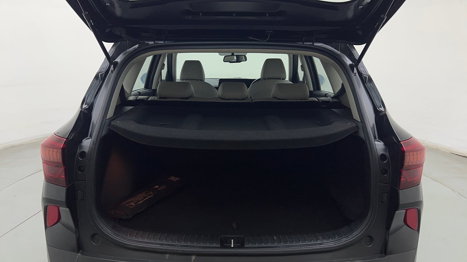 Used 2021 kia Seltos HTX IVT 1.5 Petrol Automatic interior DICKY INSIDE VIEW