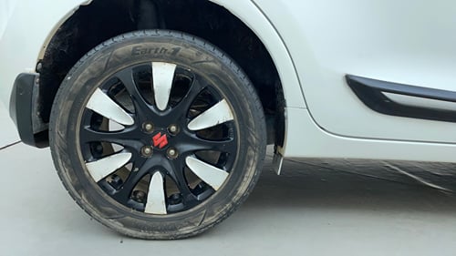 Used 2016 Maruti Suzuki Baleno Zeta 1.2 Petrol Manual tyres RIGHT REAR TYRE RIM VIEW