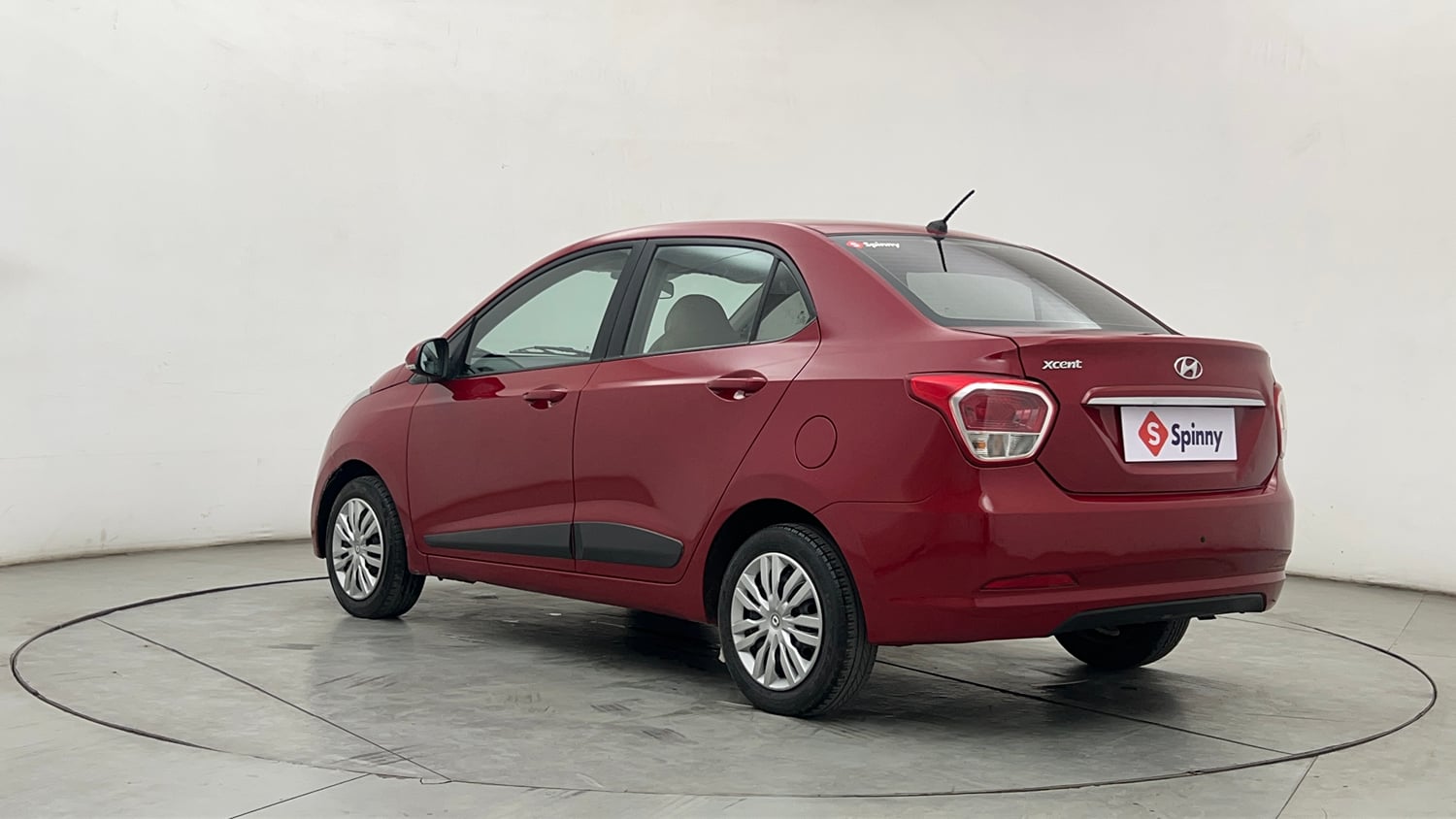 Used 2014 Hyundai Xcent SX 1.2 (O) Petrol Manual exterior LEFT REAR CORNER VIEW