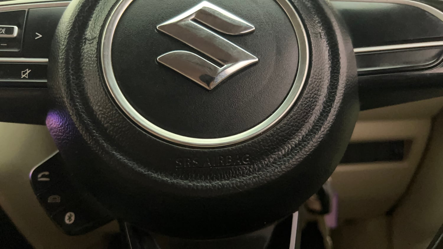 Used 2019 Maruti Suzuki Dzire VXi Petrol Manual top_features Airbags