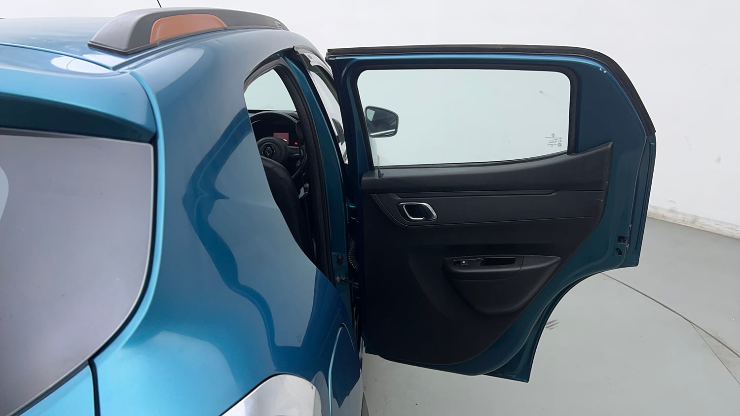 Used 2021 Renault Kwid CLIMBER 1.0 AMT Opt Petrol Automatic interior RIGHT REAR DOOR OPEN VIEW