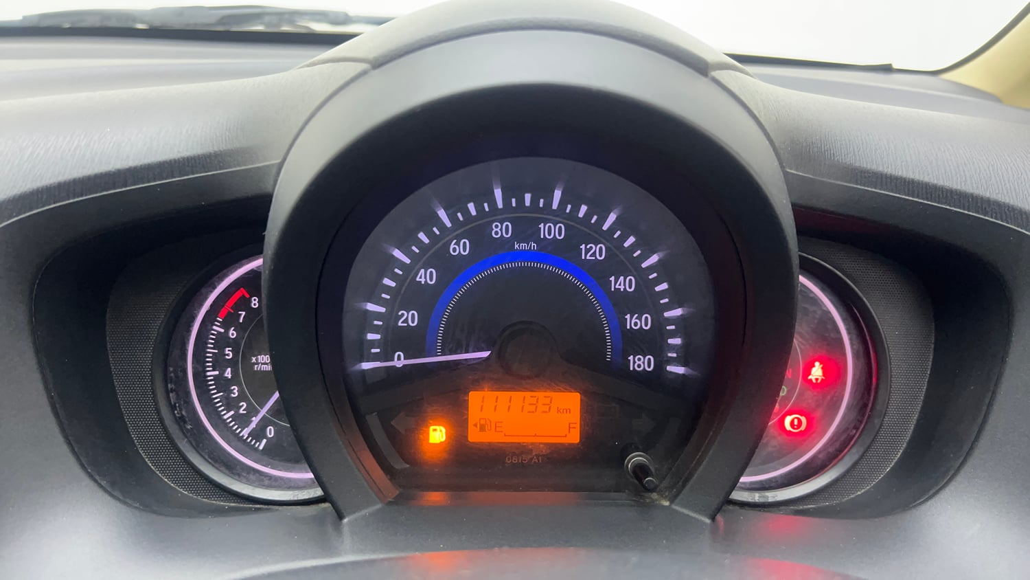 Used 2015 Honda Amaze 1.2 VX AT i-VTEC Petrol Automatic interior CLUSTERMETER VIEW