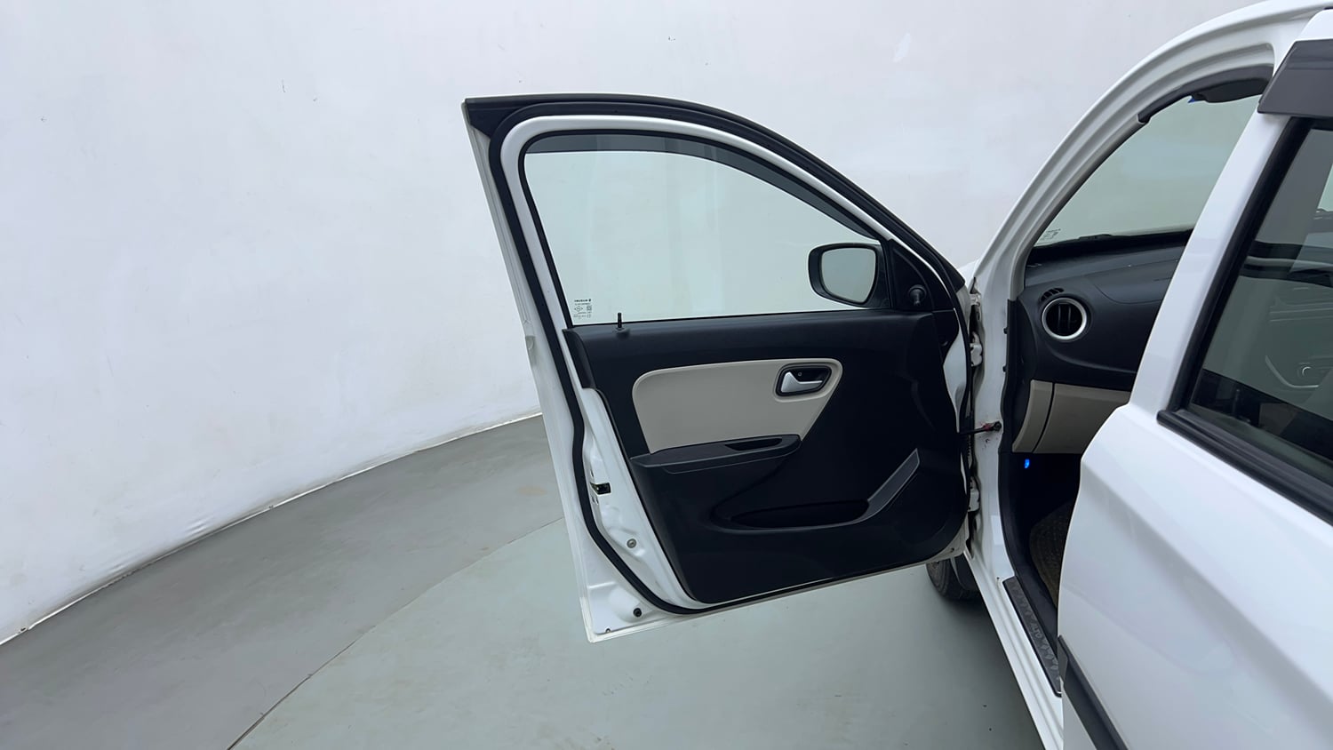 Used 2023 Maruti Suzuki Alto 800 VXi Petrol Manual interior LEFT FRONT DOOR OPEN VIEW