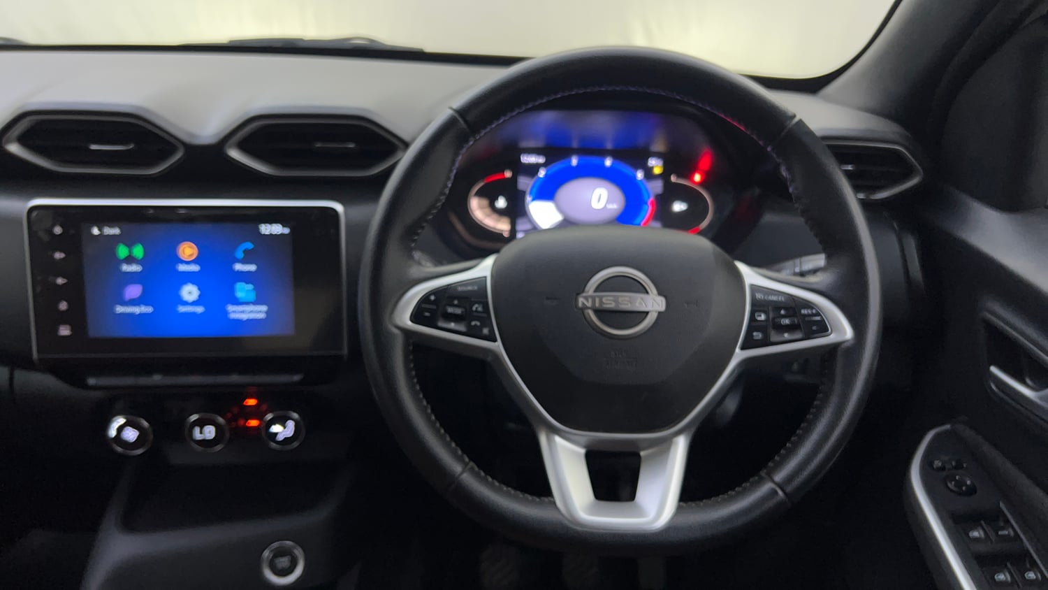 Used 2022 Nissan Magnite XV Premium Turbo Petrol Manual interior STEERING VIEW