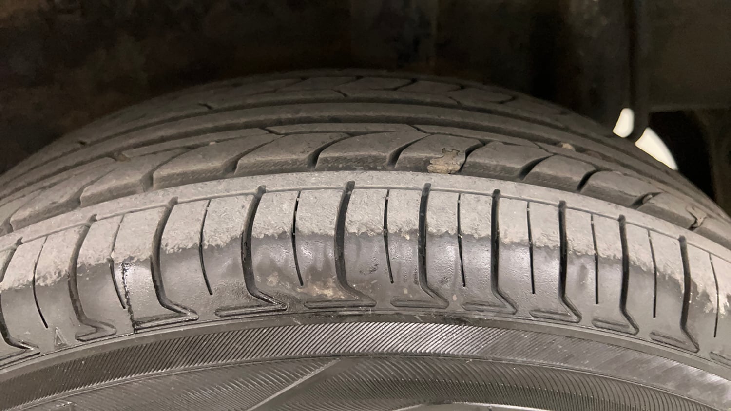 Used 2017 Maruti Suzuki Celerio ZXi AMT Petrol Automatic tyres LEFT REAR TYRE TREAD VIEW